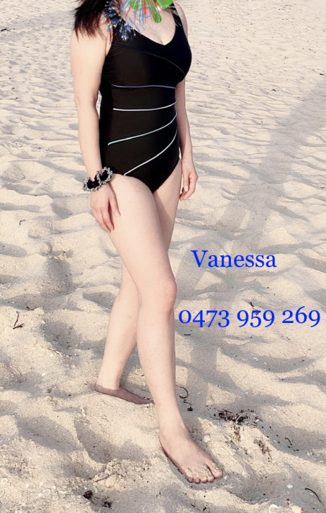 Vanessa passionate masseuse