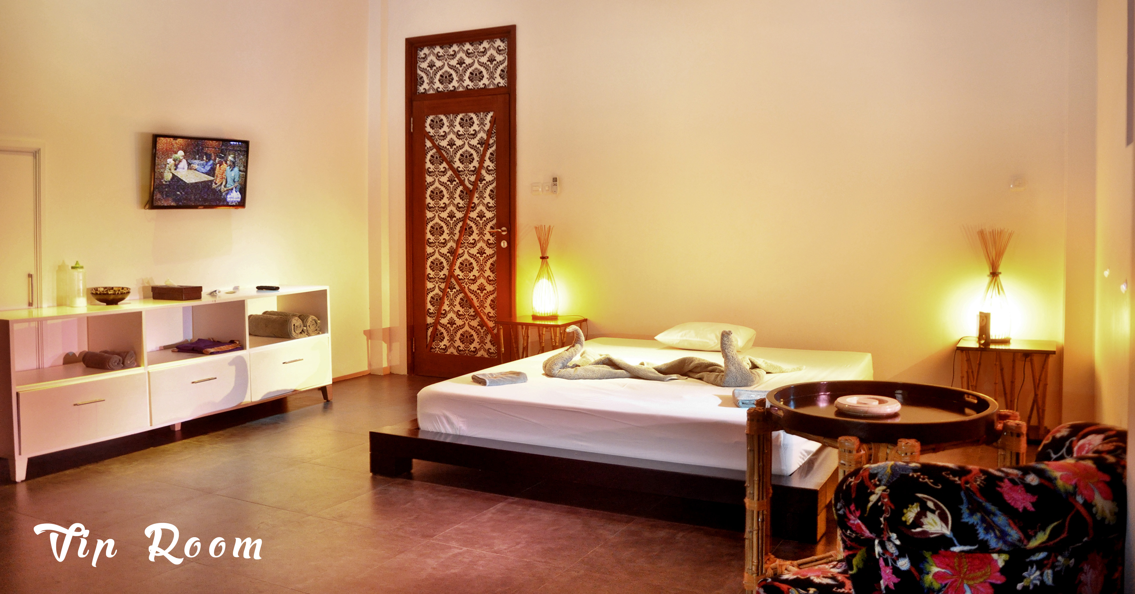 VIP-Room-2-1.jpg