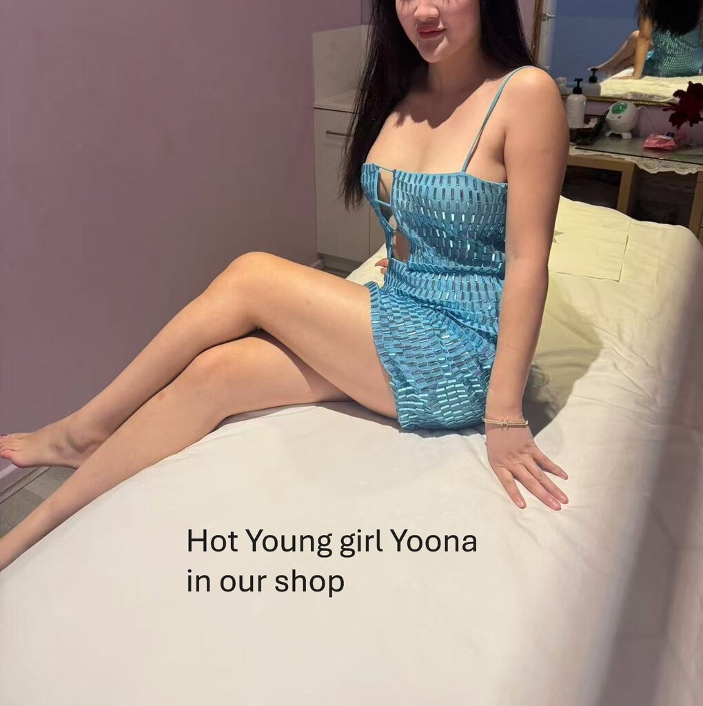Yoona picture in shop with name.JPG