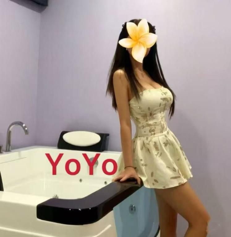 YoYp 1 in front of spa.jpg
