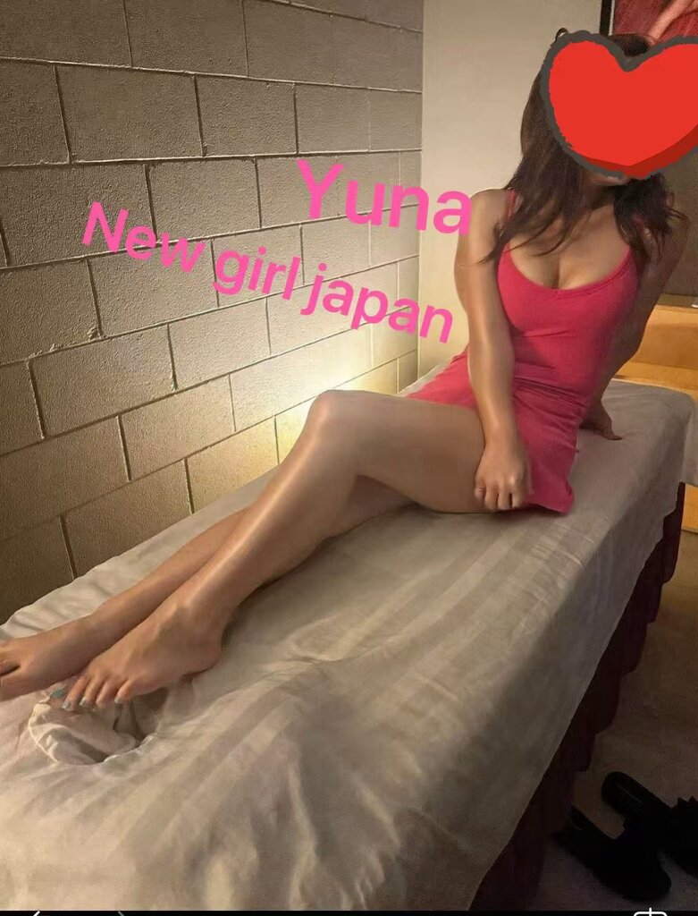 Yuna New photo in shop.jpg